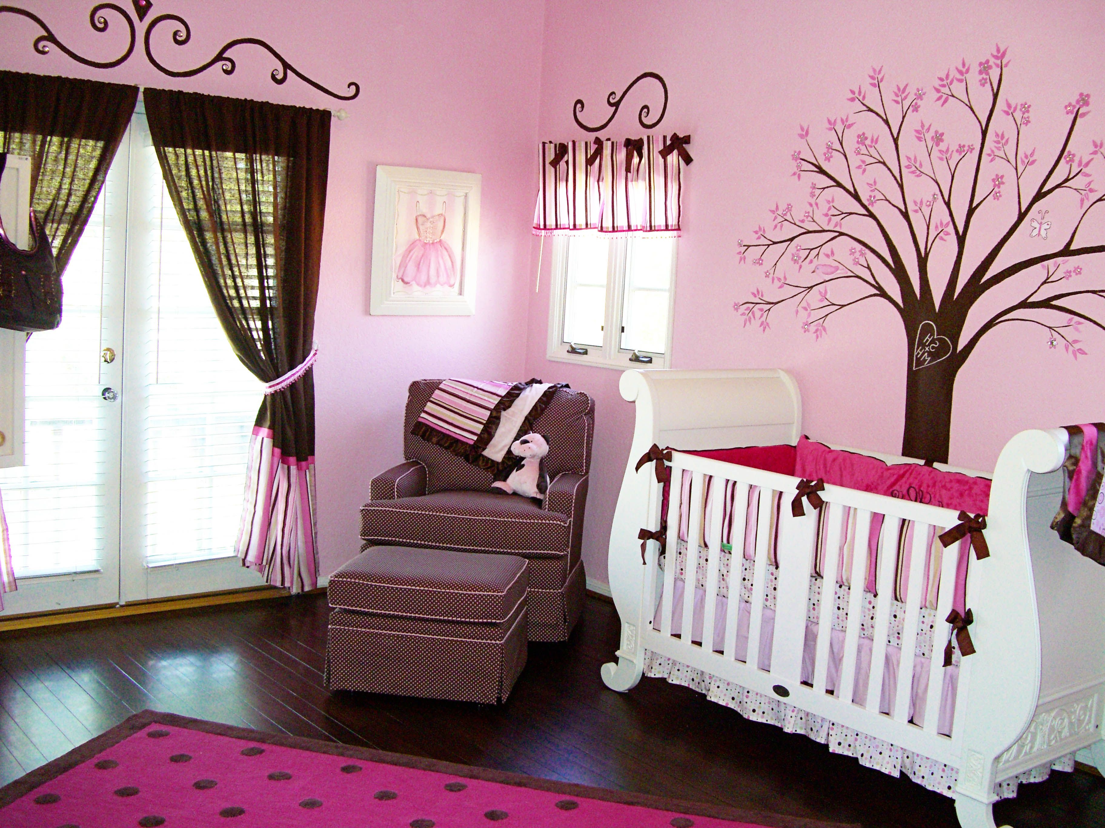 Convert a spare room into an amazing girl nursery Convert a spare room into an amazing girl nursery